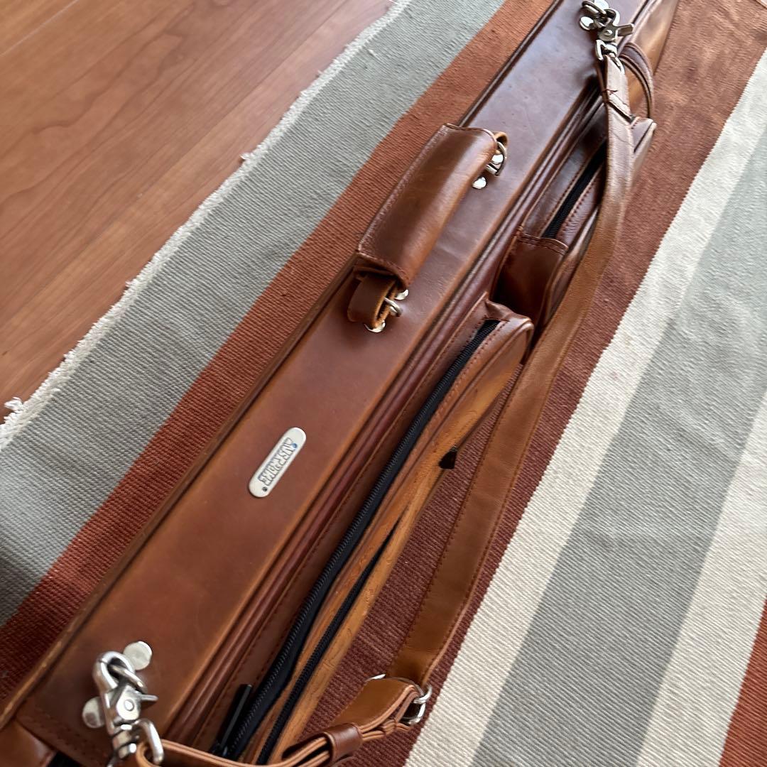 \"INSTROKE''cuecase バタフライ型 中古