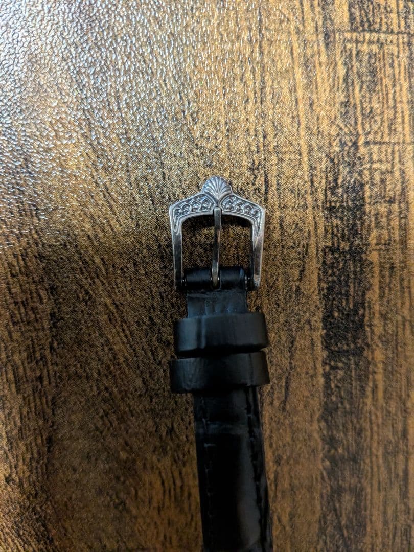 アガット クォーツ腕時計 オーバル型