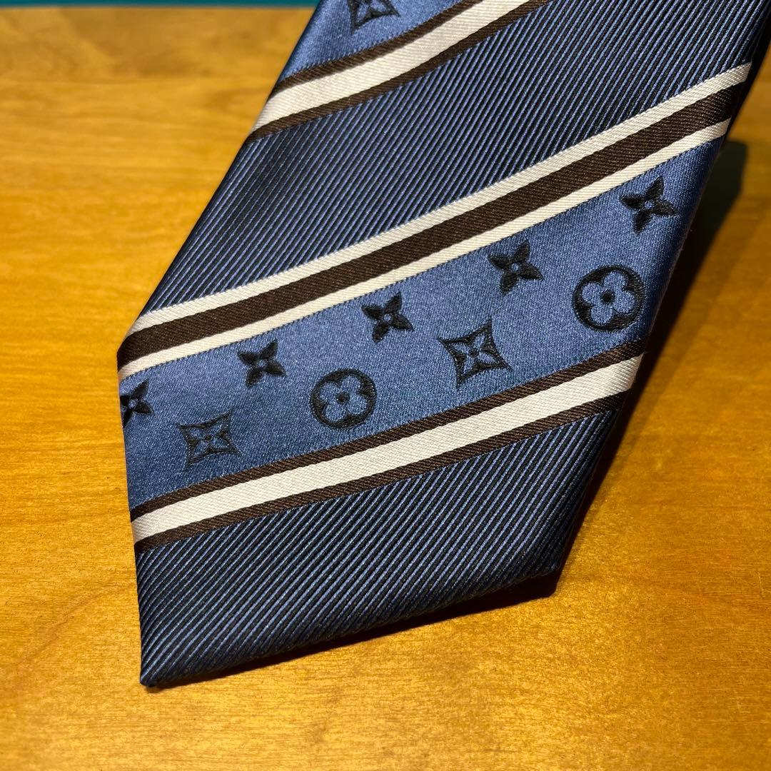 ルイ・ヴィトン ネクタイ ネイビーブルー