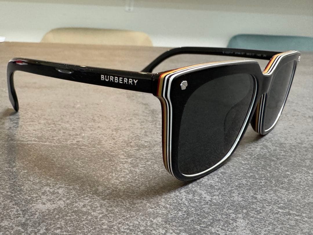 【1/23まで値下げ】バーバリー サングラス ブラック