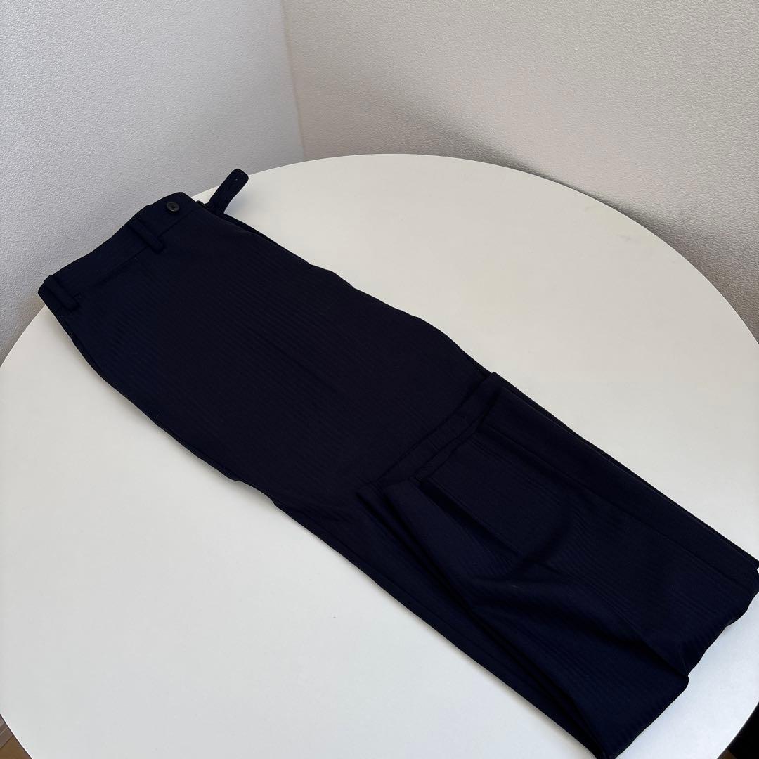 HILTON ネイビー ストライプ ビジネススーツ