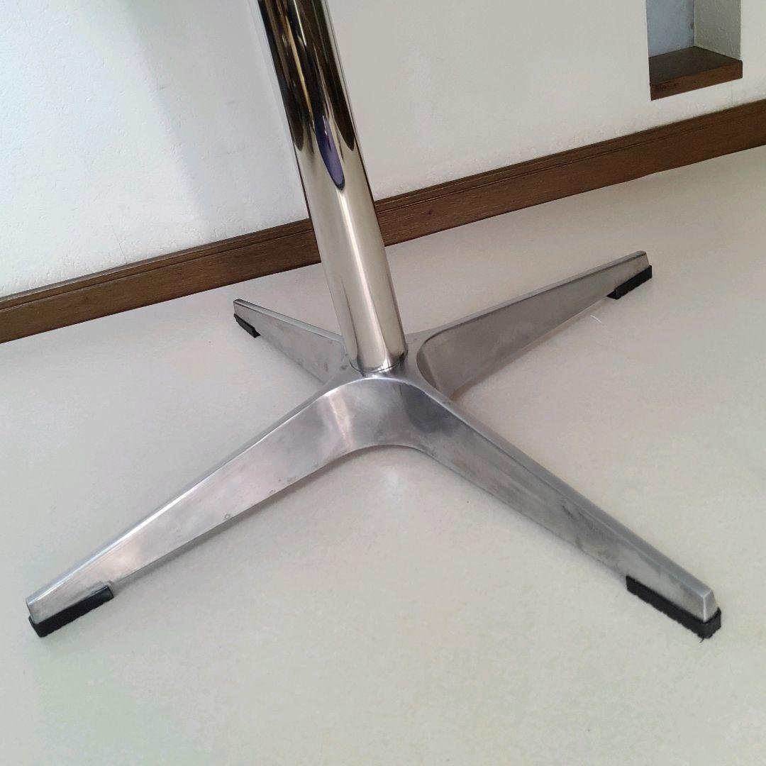 引き取り限定　ogre vamir ラウンドテーブル ホワイト系 韓国インテリア