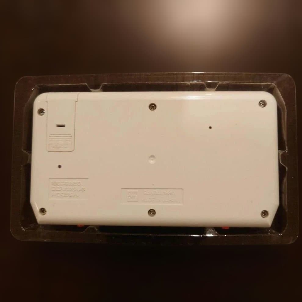 【箱と説明書付き】ウルトラマン怪獣帝国 LSIゲーム 　動作確認済み