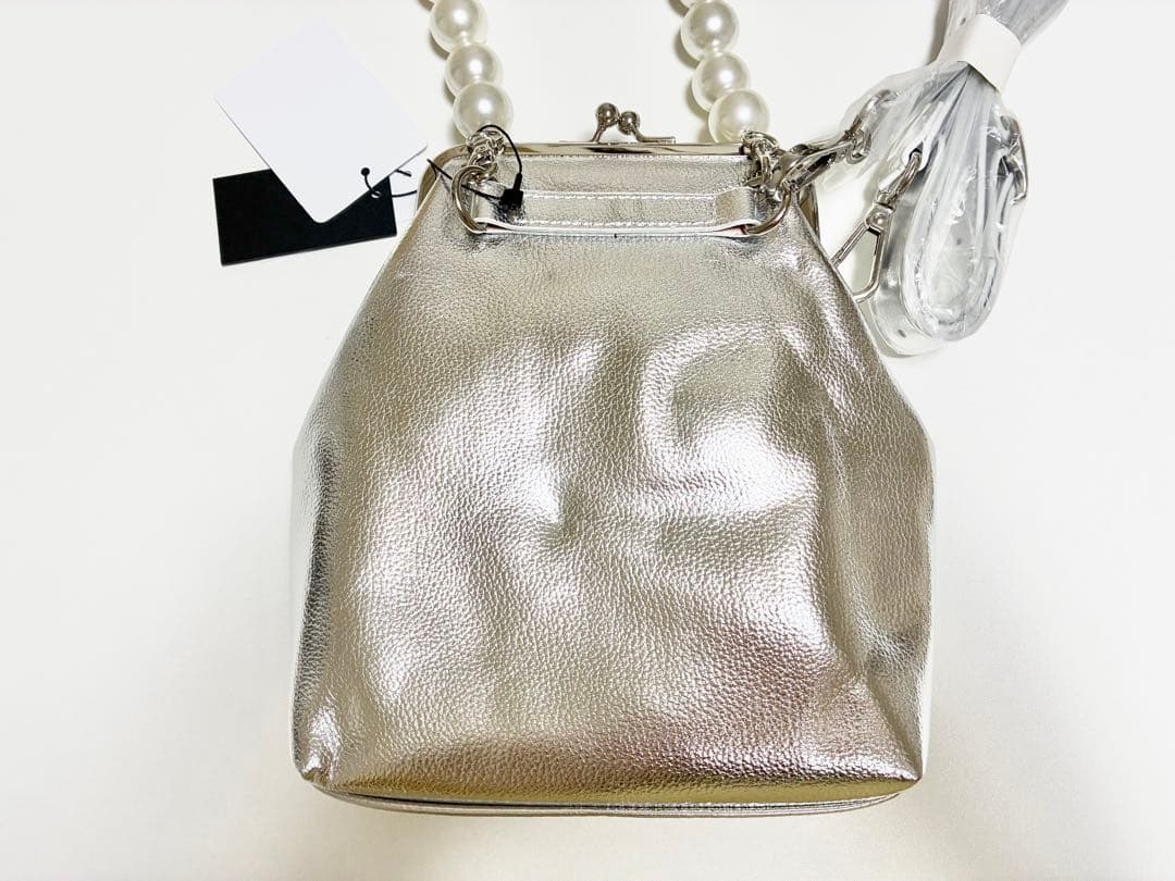 PAMEO POSE MY MAID VENUS がま口ショルダーバッグシルバー