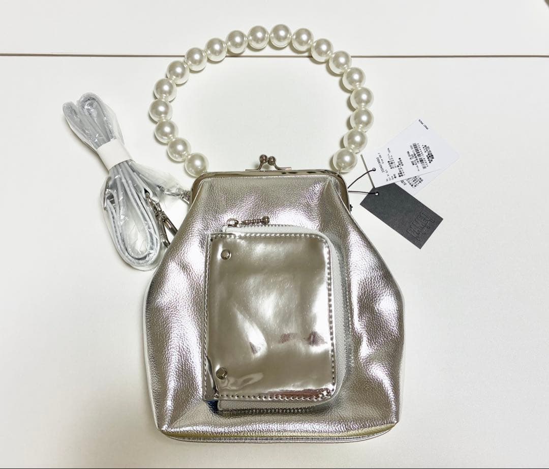PAMEO POSE MY MAID VENUS がま口ショルダーバッグシルバー