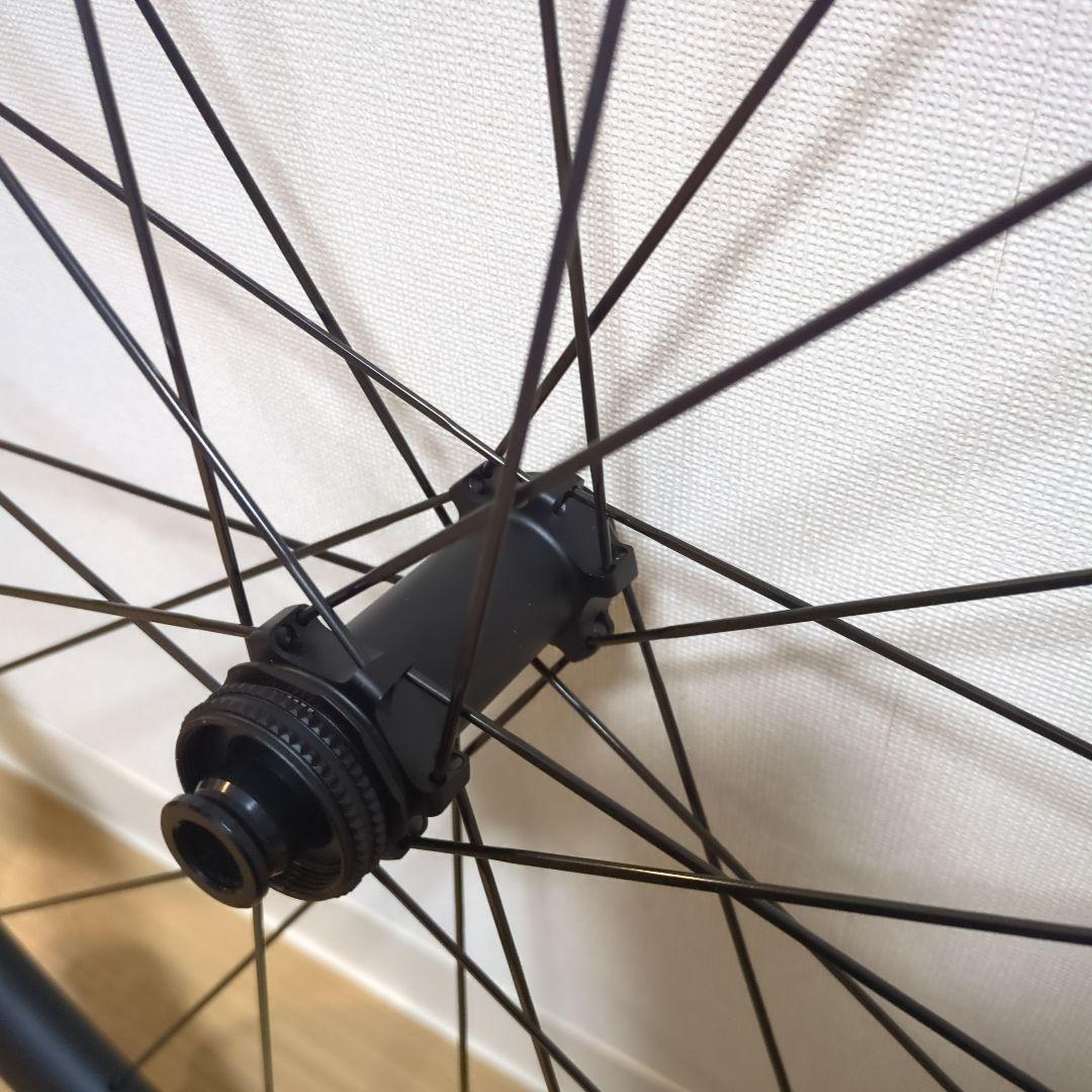 おまけ付き 未使用品 カーボンホイール ディスク 35mm チューブレス対応