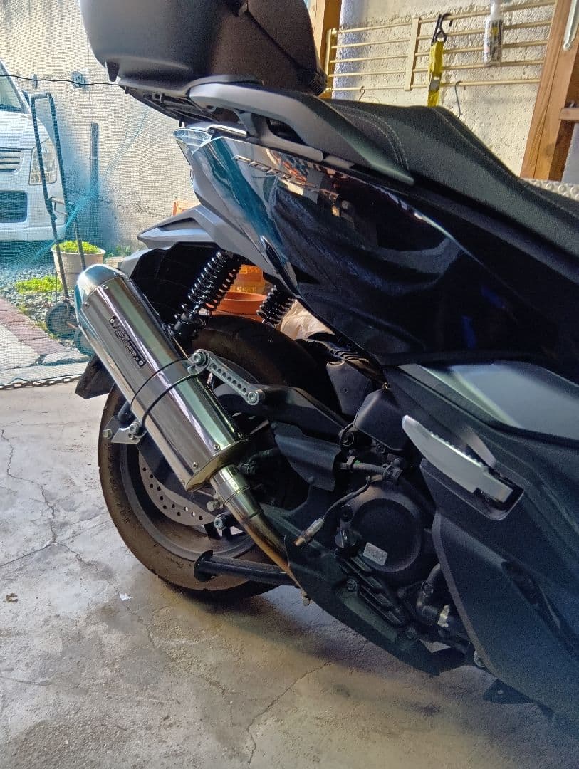 フォルツァMF13ステンレス マフラー ポリッシュ仕上げ