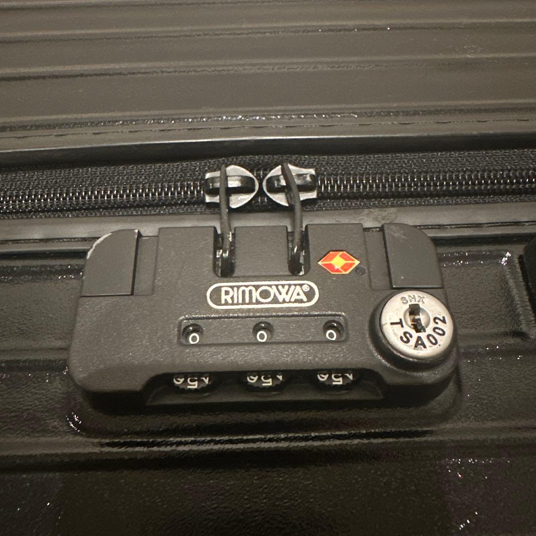 RIMOWA リモワ TSAロック搭載 サルサ キャリーケース 4輪 ブラック