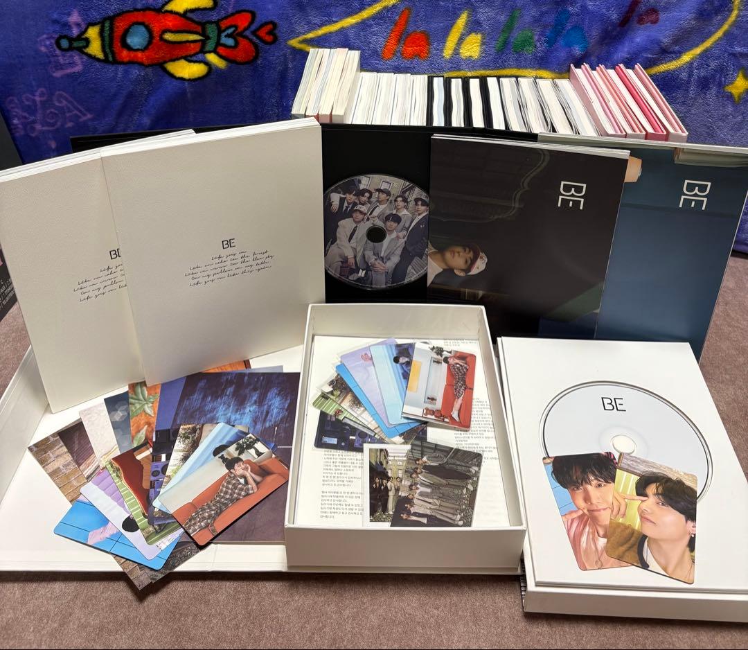 BTS アルバム　33枚　トレカ・ポストカード　49枚　纏め売り