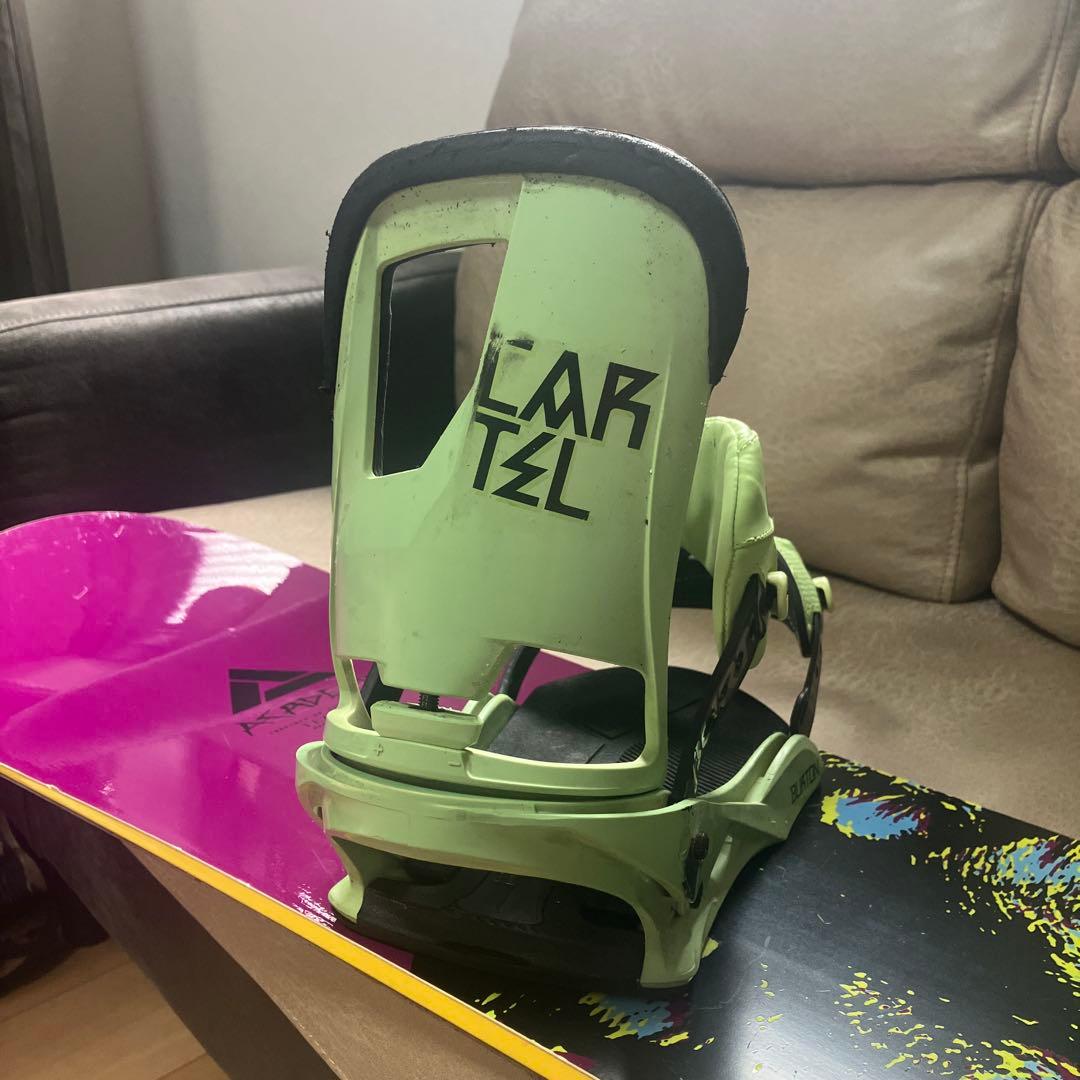 ACADEMY TEAM 148 × BURTON CARTEL M