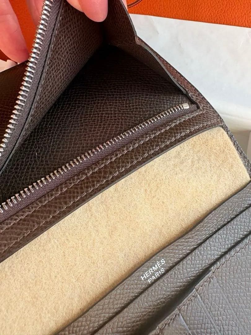 【2026新品仕上げ】エルメスベアンコンパクトヴォーエプソン刻印Z (2021)