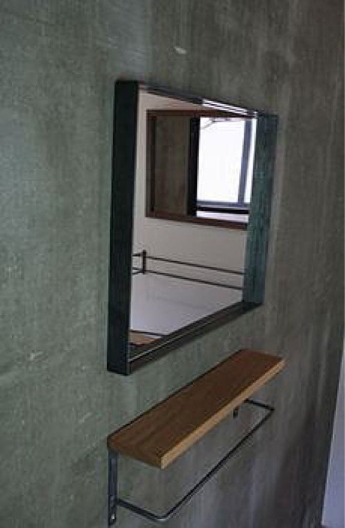 金属製壁掛けミラー 約520mm x 約420mm