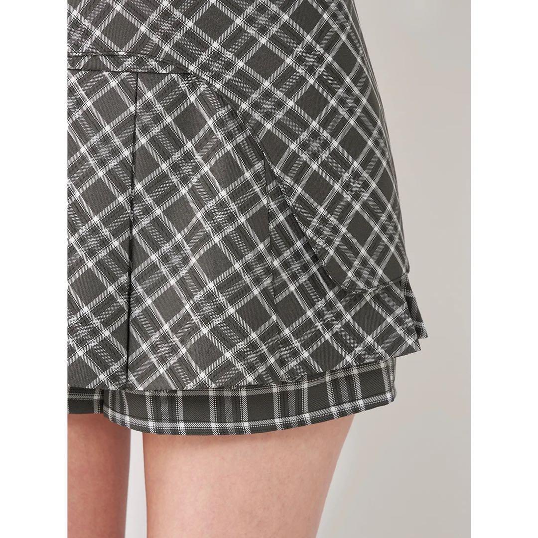 新品タグ付き ダーリッチ チェックスカートライクショートパンツ S ブラウン