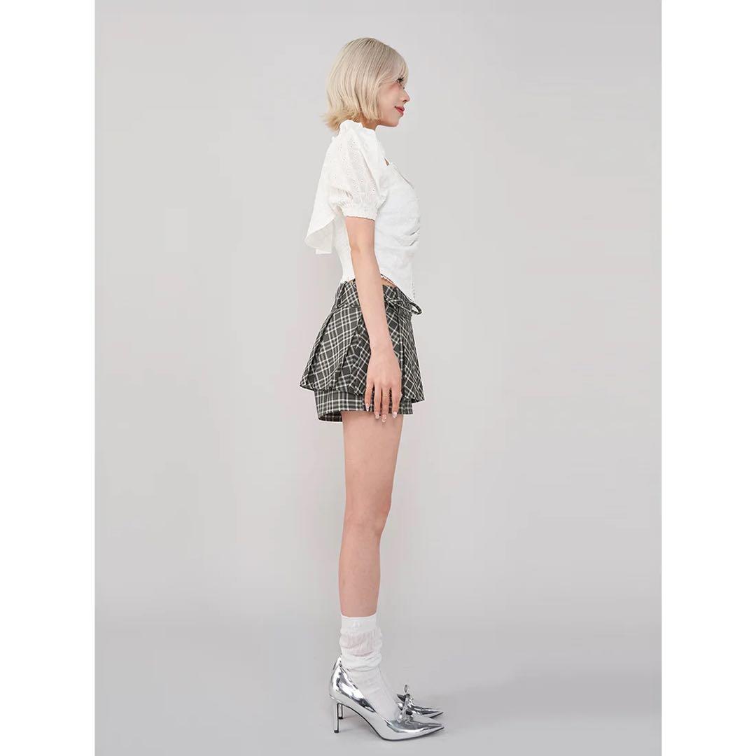 新品タグ付き ダーリッチ チェックスカートライクショートパンツ S ブラウン