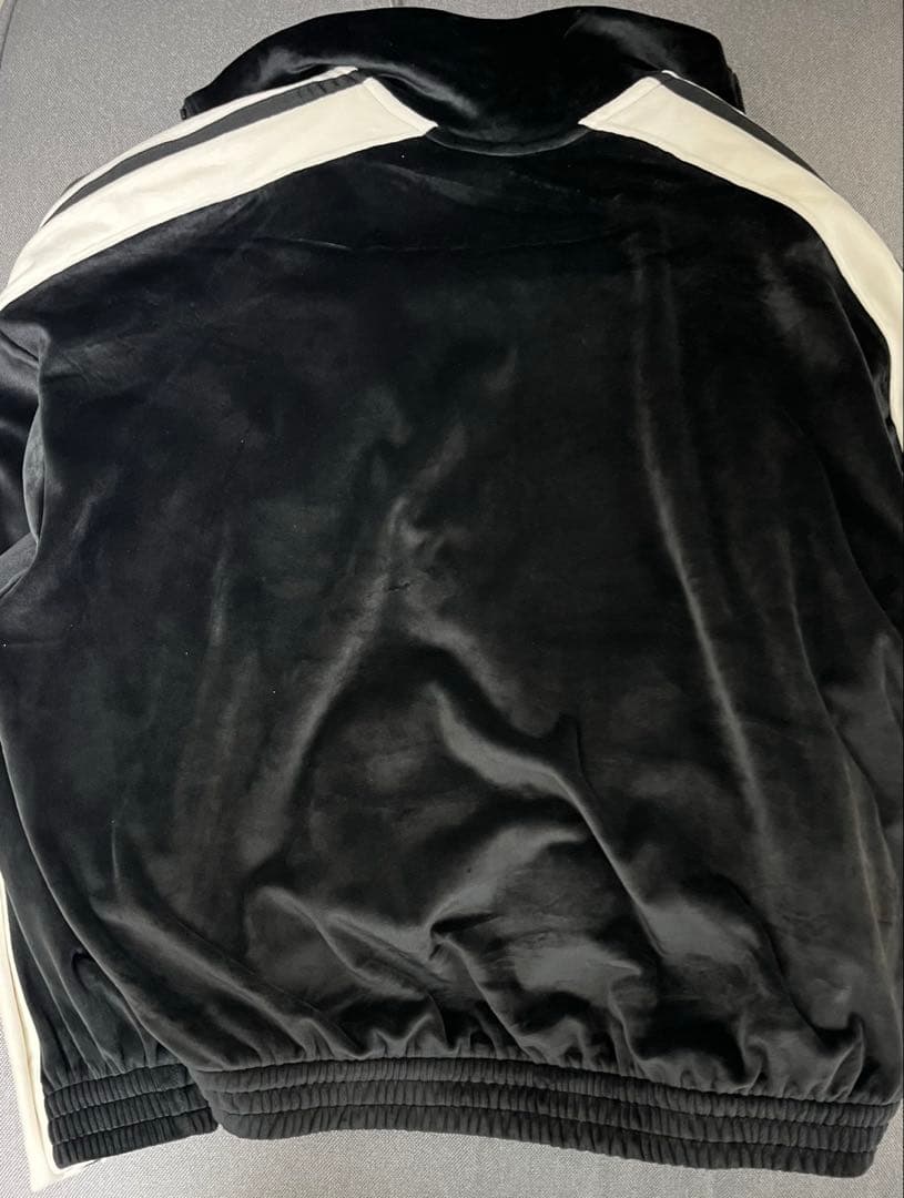 adidas W ADIBREAK VELOUR ジャケット ブラック　Ｓ