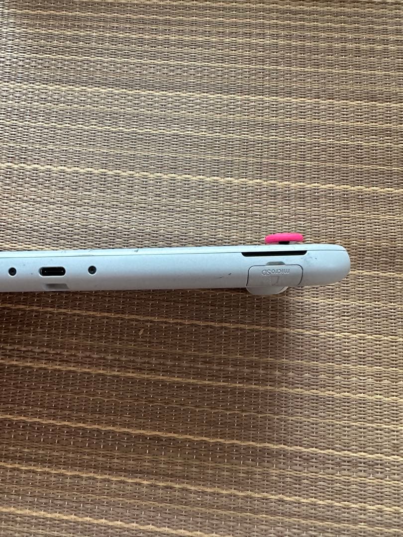 任天堂 Switch Lite 本体　ポケモンモデル