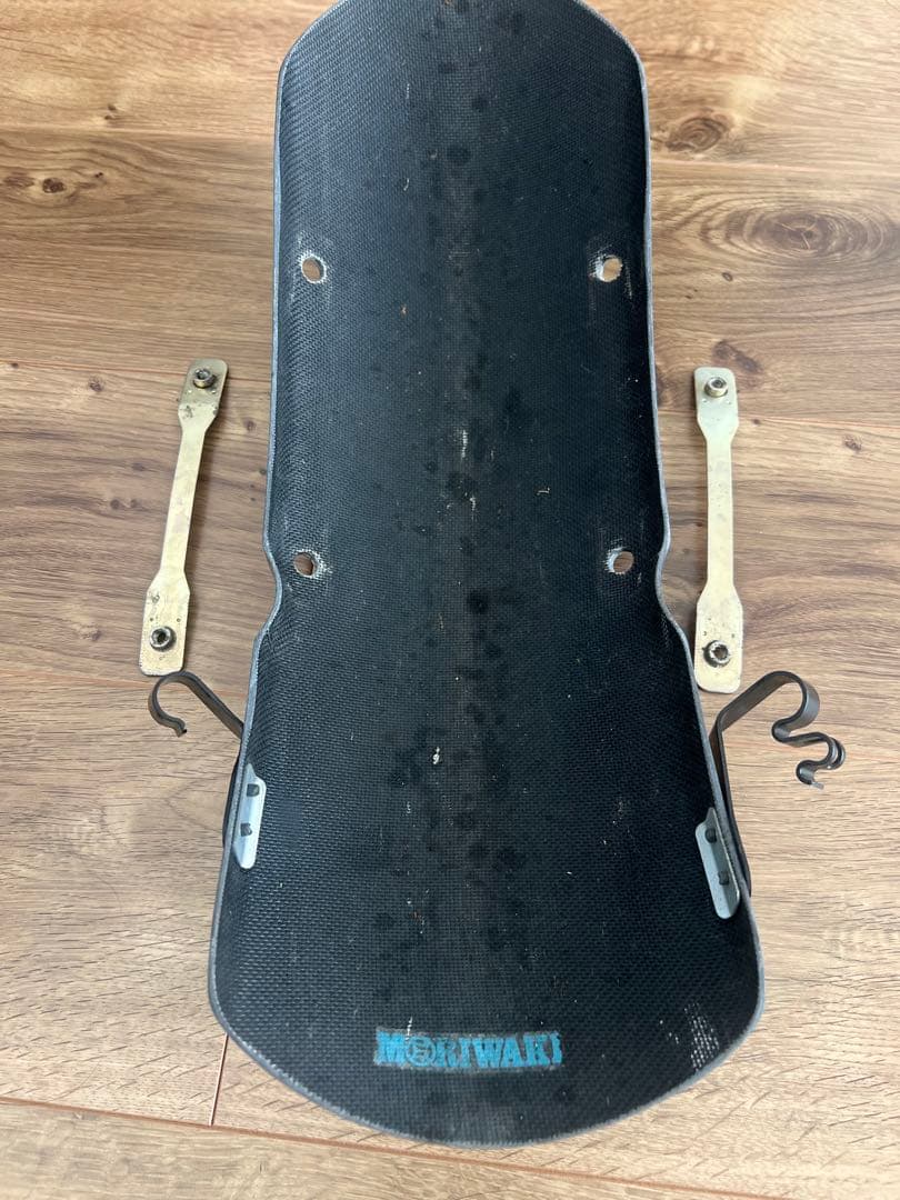 Z900RS用カーボンフロントフェンダー