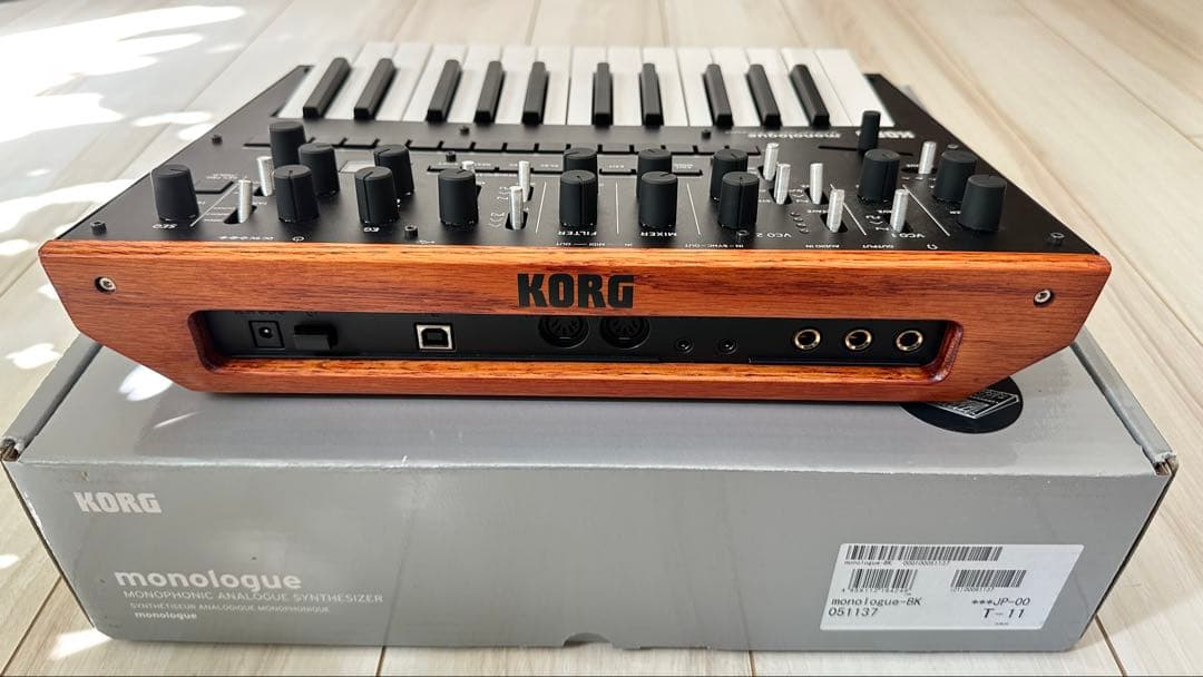 KORG monologue アナログシンセサイザー