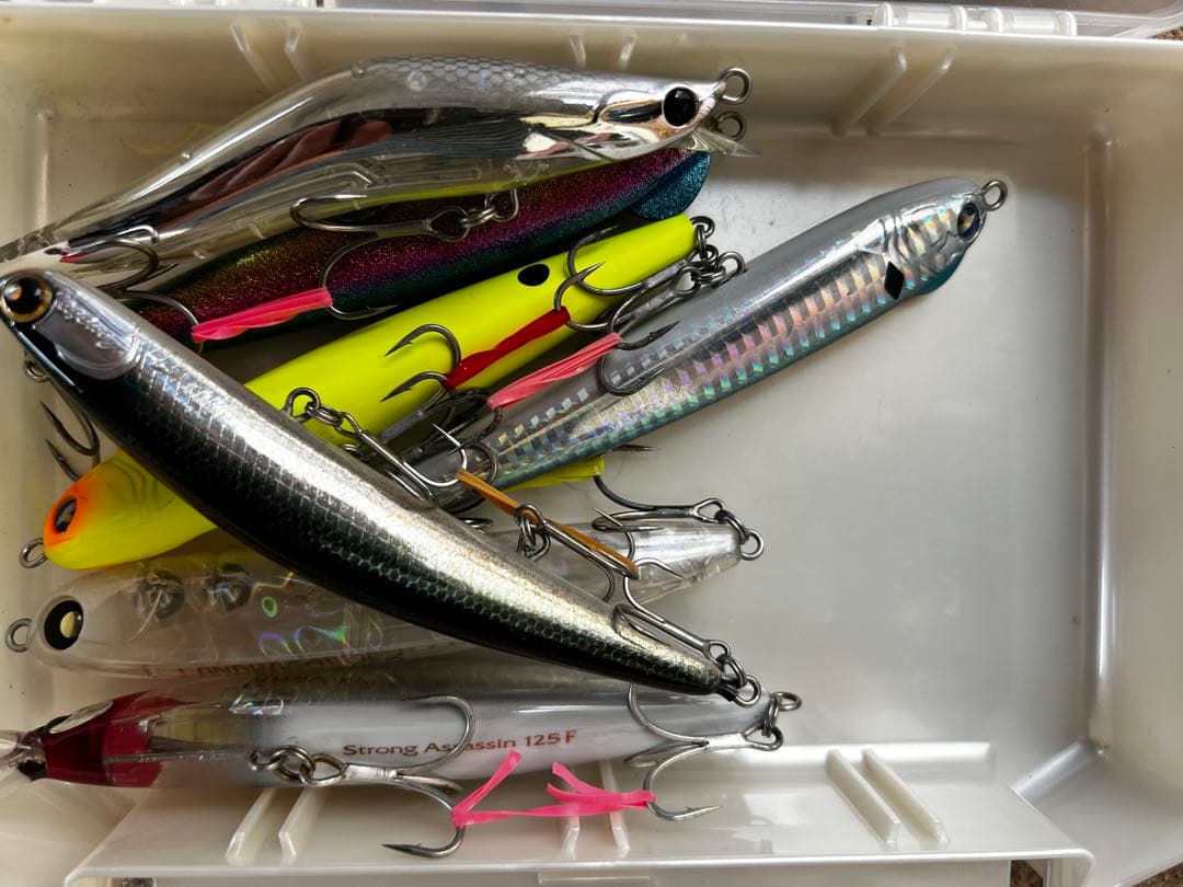 MAZUME タイドマニア　MZX フィッシングベスト ブラック　おまけルアー付