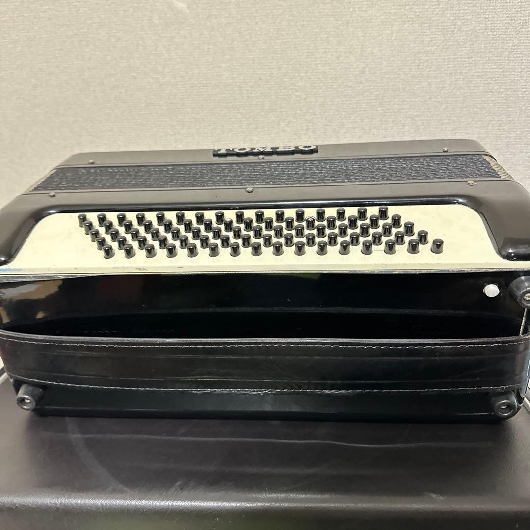TOMBO No.65 アコーディオン 鍵盤楽器 ハードケース付属 80ベース
