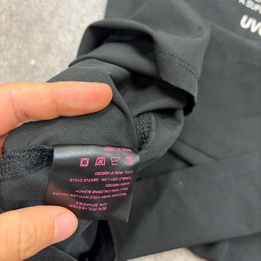 UVU ブラック タンクトップ