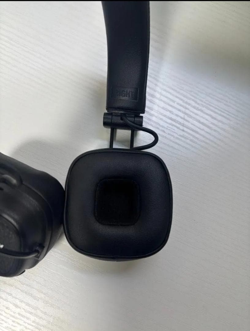 超美品 Marshall MAJOR V ブラック ワイヤレスヘッドホン_26