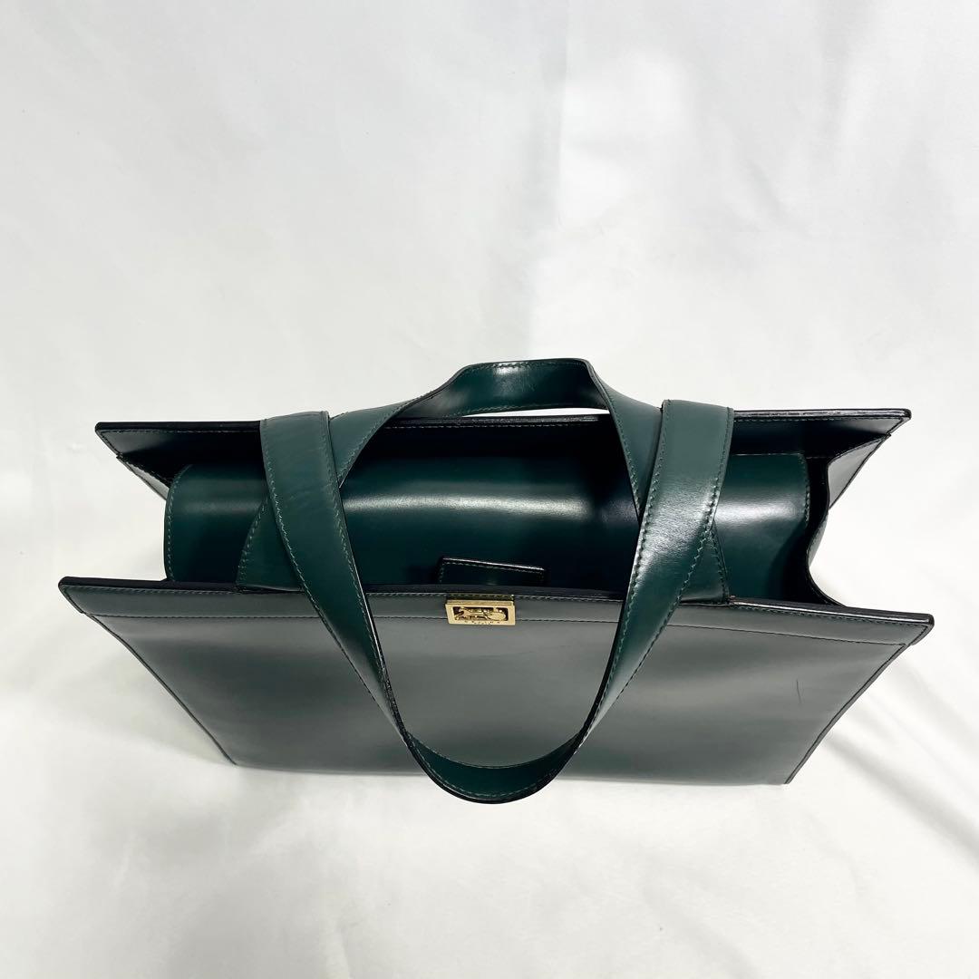 セリーヌ 馬車金具 レザー トートバッグ 大容量 多機能 A4可 グリーン 希少