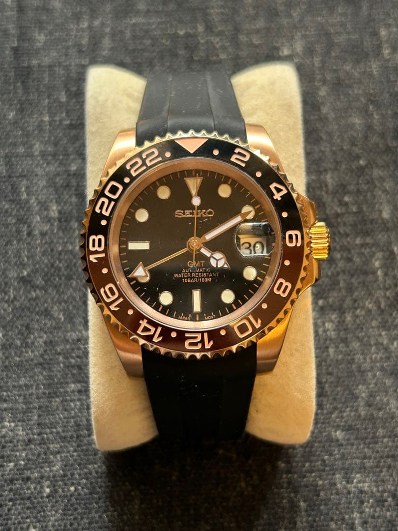 カスタム時計、GMTブラック、ツートンベゼル、ローズゴールド、ラバーベルト