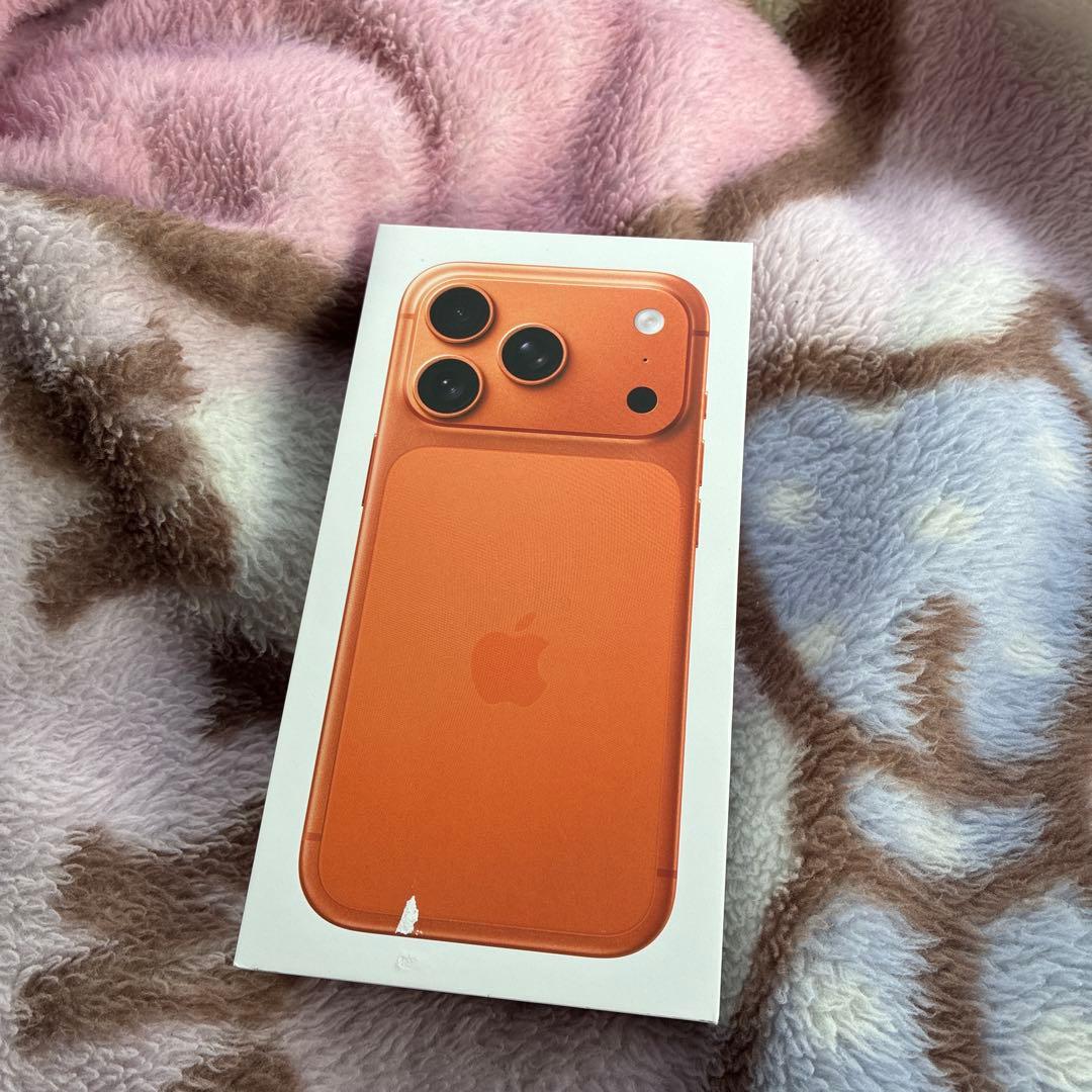 【iPhone17pro】256ギガ コズミックオレンジ 値下げ不可