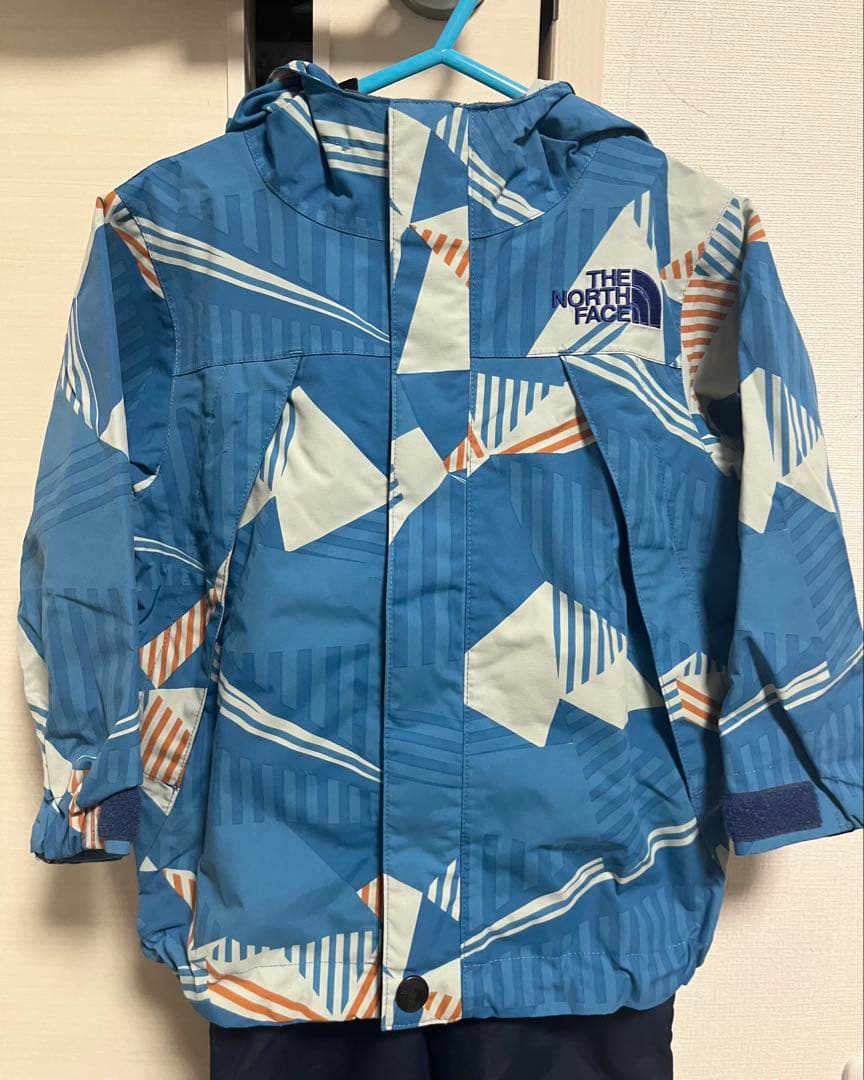 THE NORTH FACE キッズスノーウェア　ジャケット・パンツセット