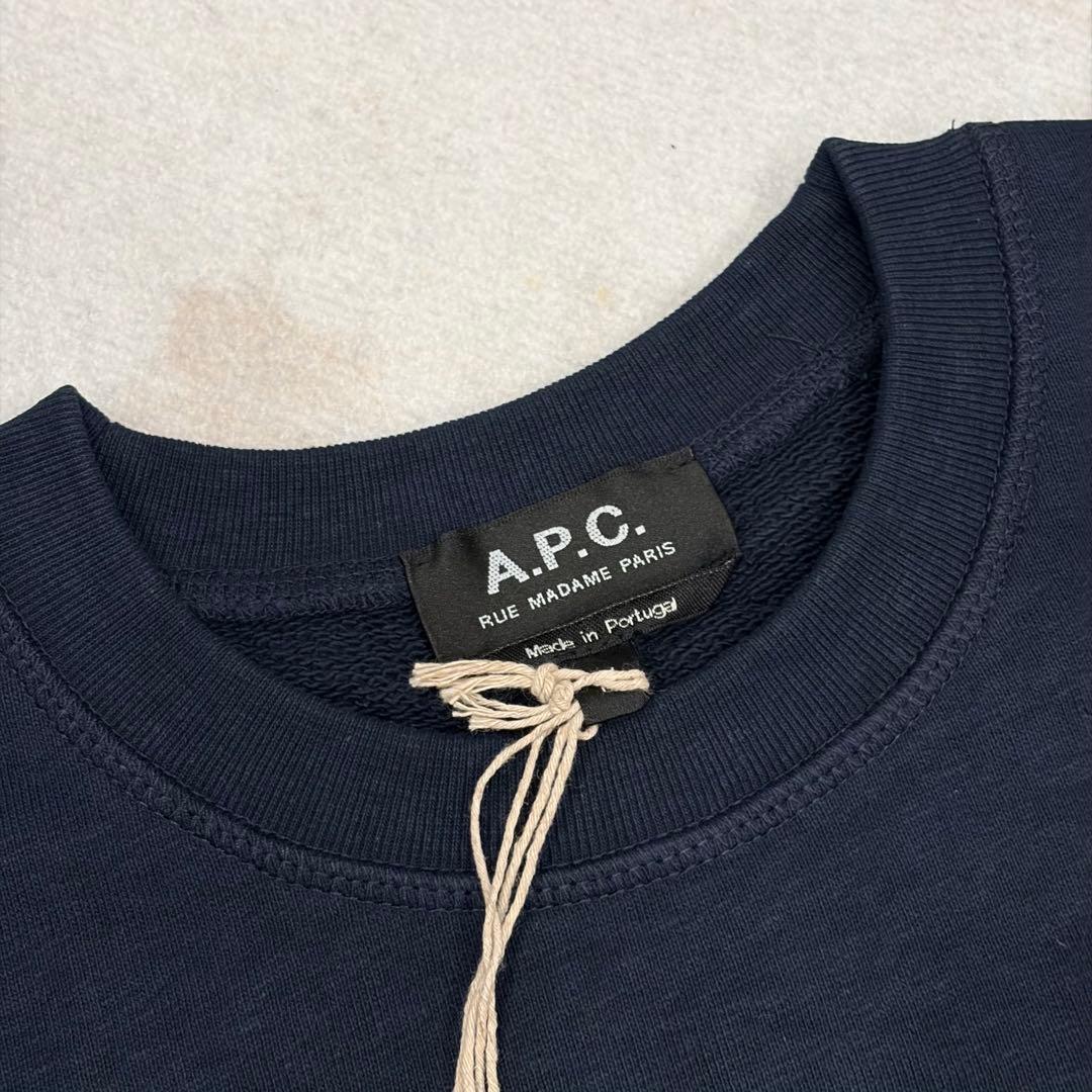 A.P.C トレーナー ネイビー色