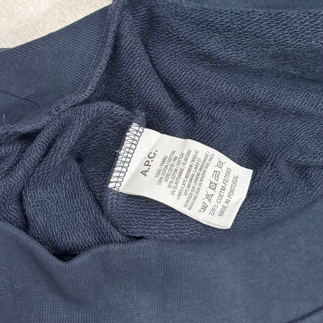 A.P.C トレーナー ネイビー色