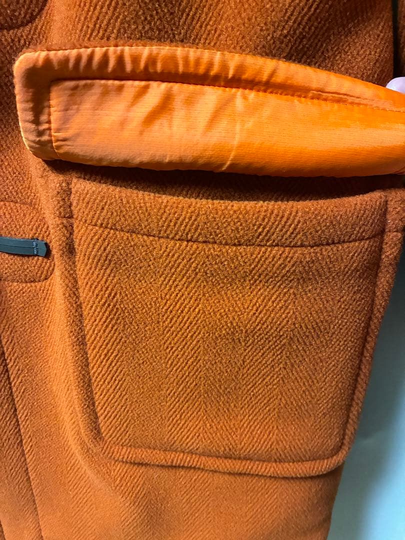 インバーティア ダッフルコート オレンジ