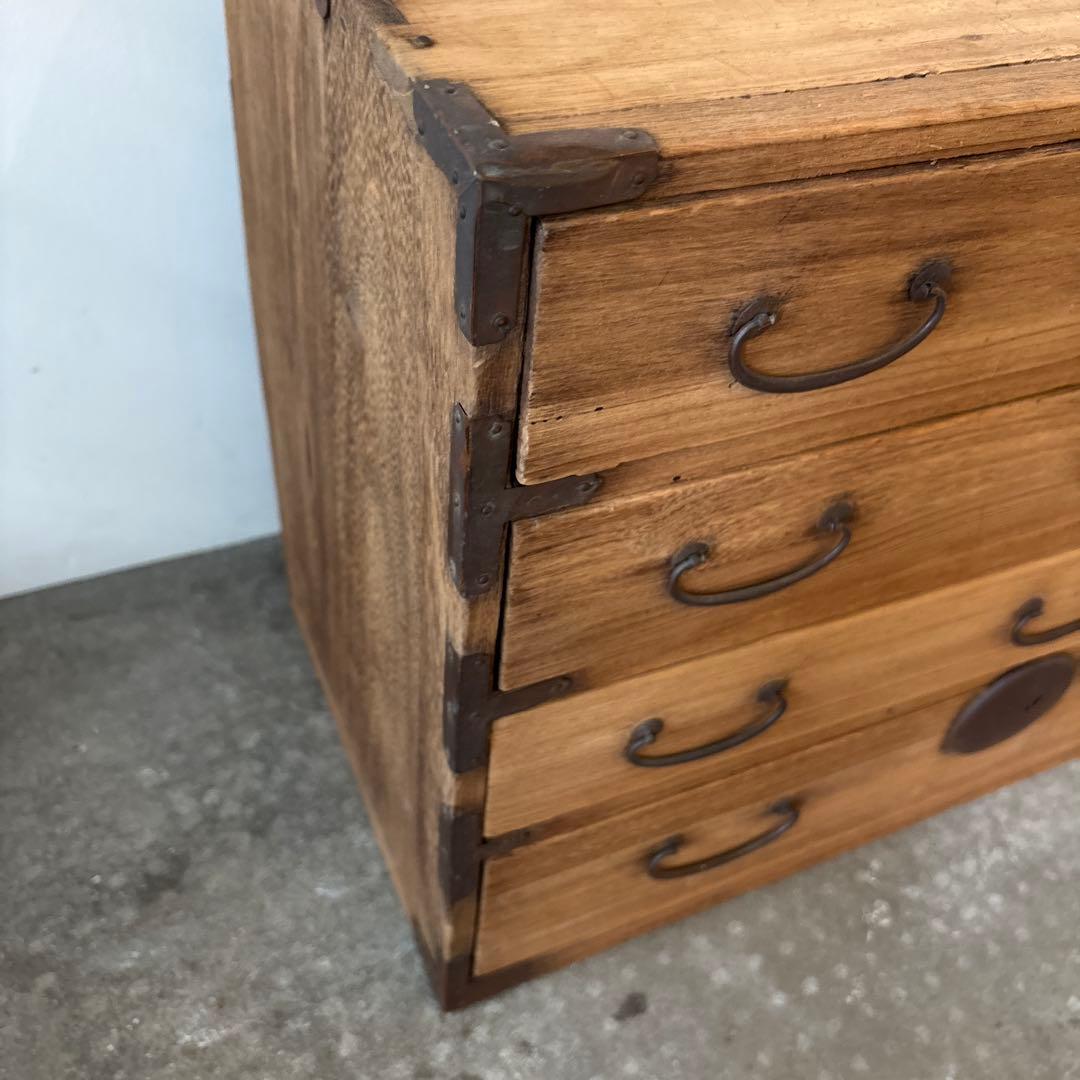 古いちょっと大きめの小引き出し　小箪笥　桐箪笥　和家具　当時物