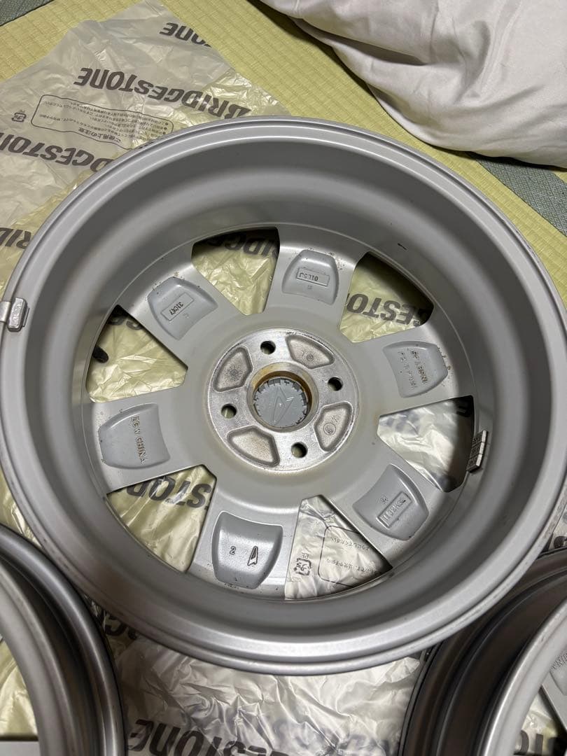 クリサ様用①【美品】ダイハツタフト 15インチ純正アルミホイール4本セット