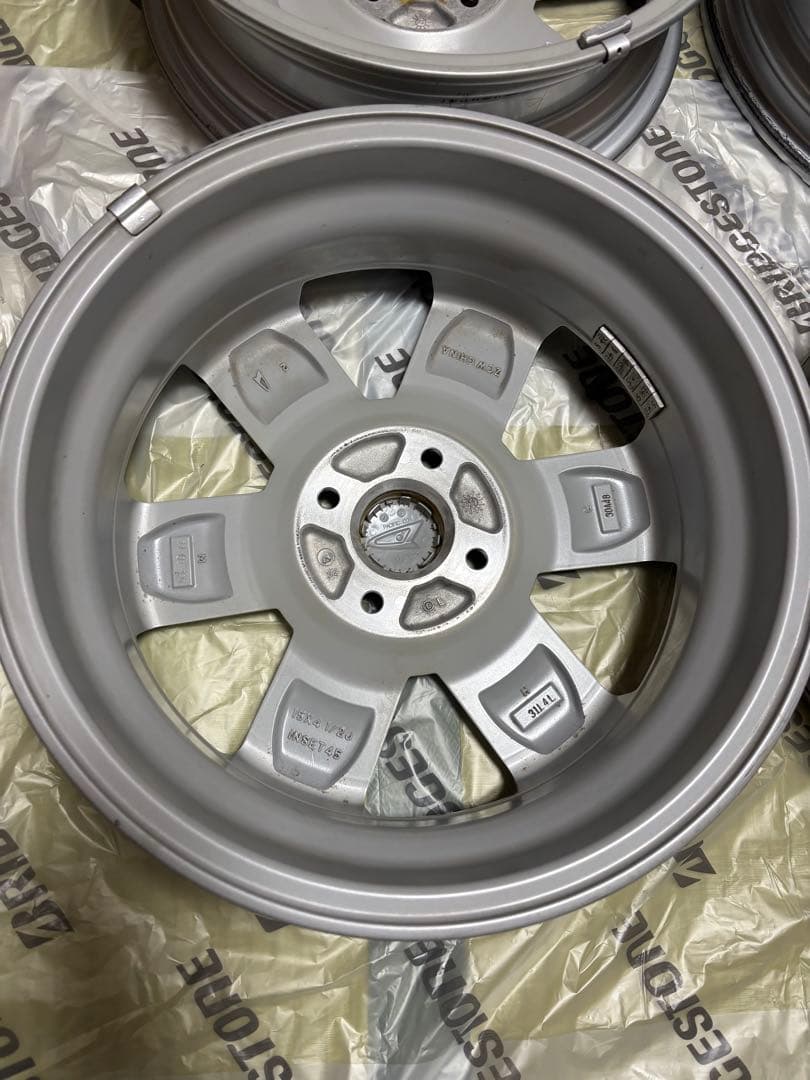 クリサ様用①【美品】ダイハツタフト 15インチ純正アルミホイール4本セット