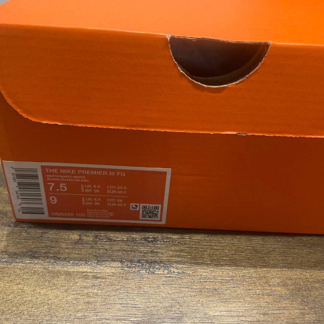 ナイキ　プレミア3 FG