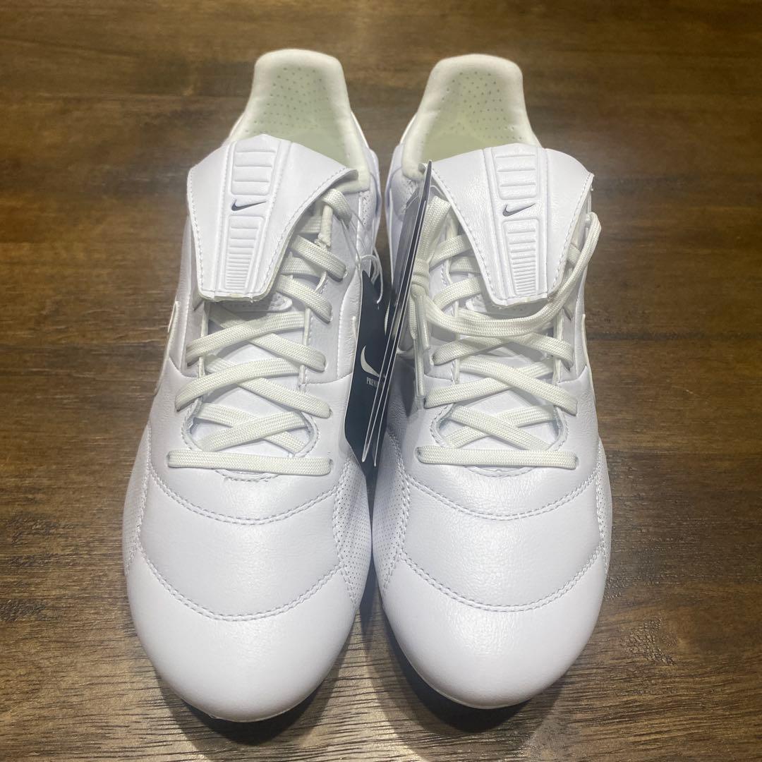 ナイキ　プレミア3 FG