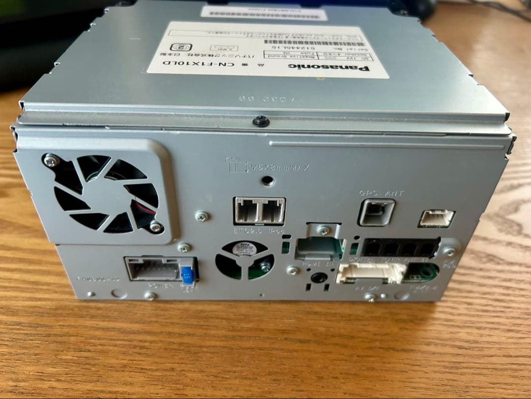 Panasonic CN-F1X10LD カーナビ　中古