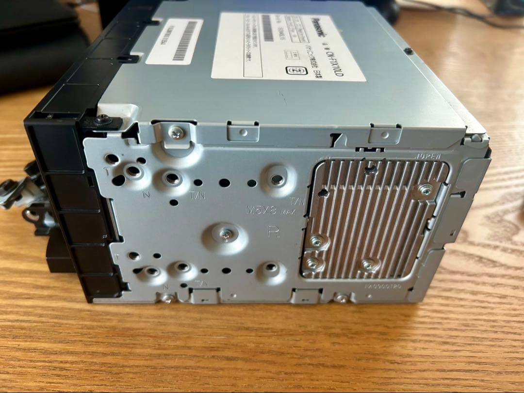 Panasonic CN-F1X10LD カーナビ　中古