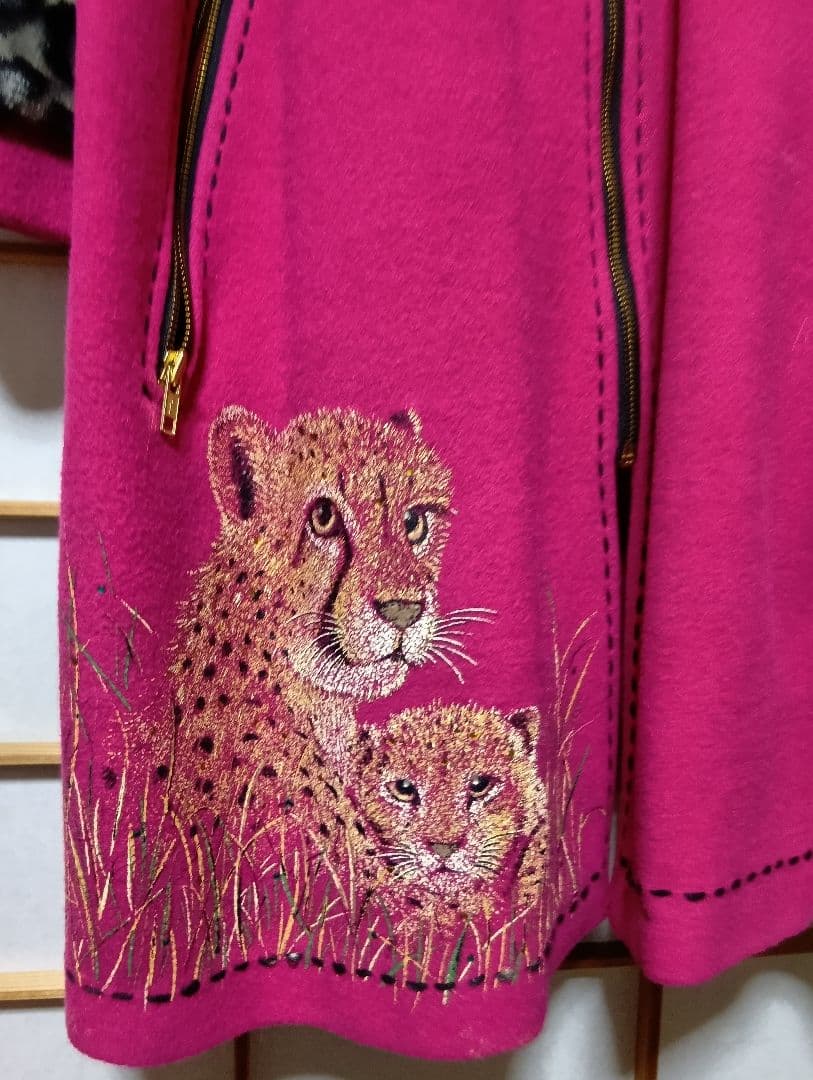 ★専用★伊太利屋　ピンク ロングコート ヒョウ柄襟