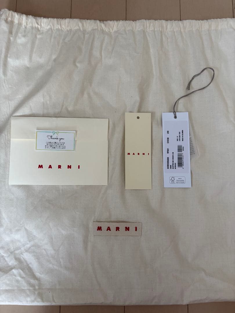 お値下げ MARNI カゴバッグ 美品 正規品