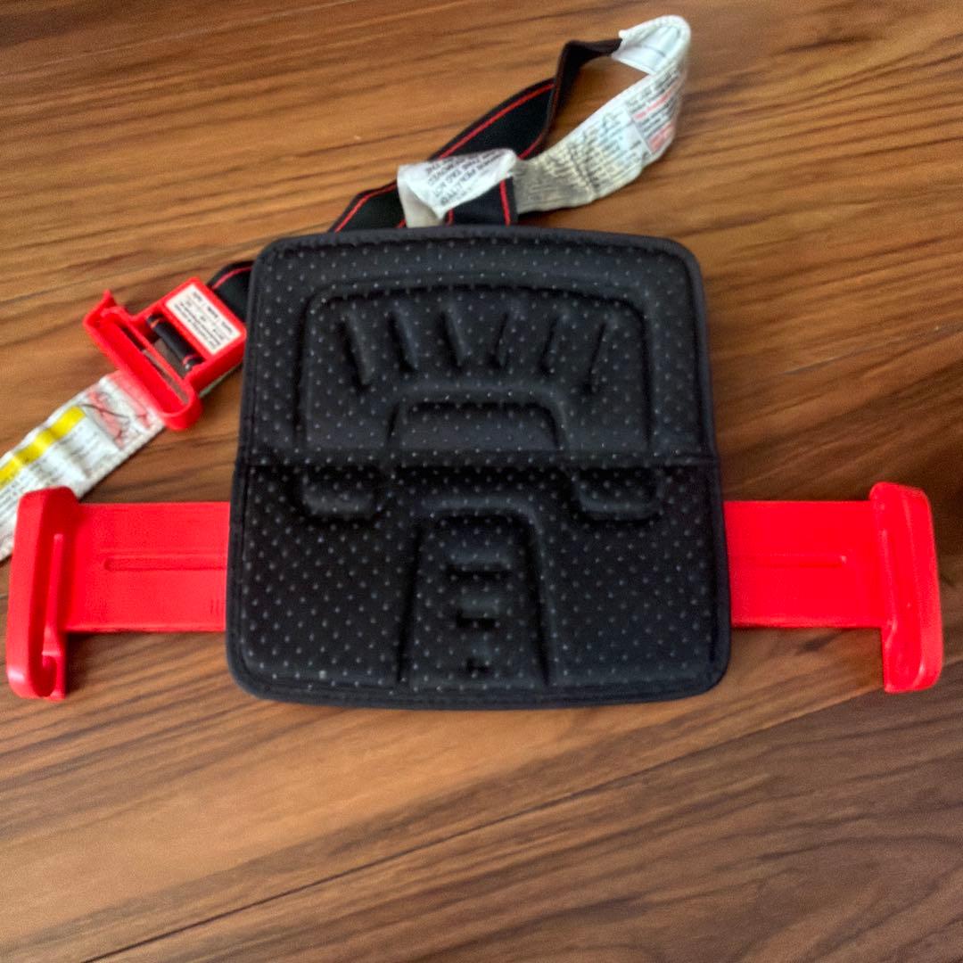 mifold アメリカ規格　グリーン　ブースターシート