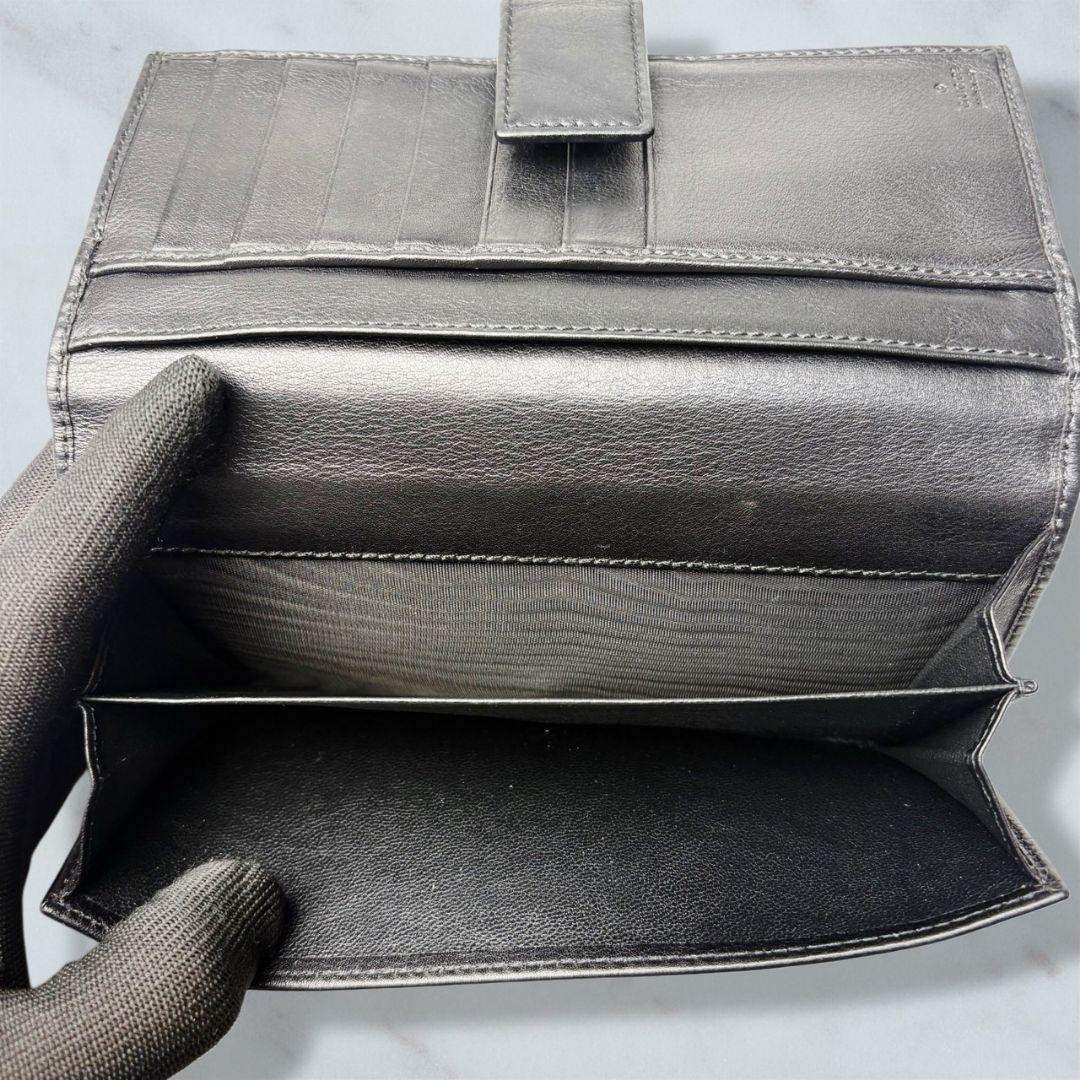 57 極美品 GUCCI 二つ折り財布 黒 長財布 GGキャンバス q4