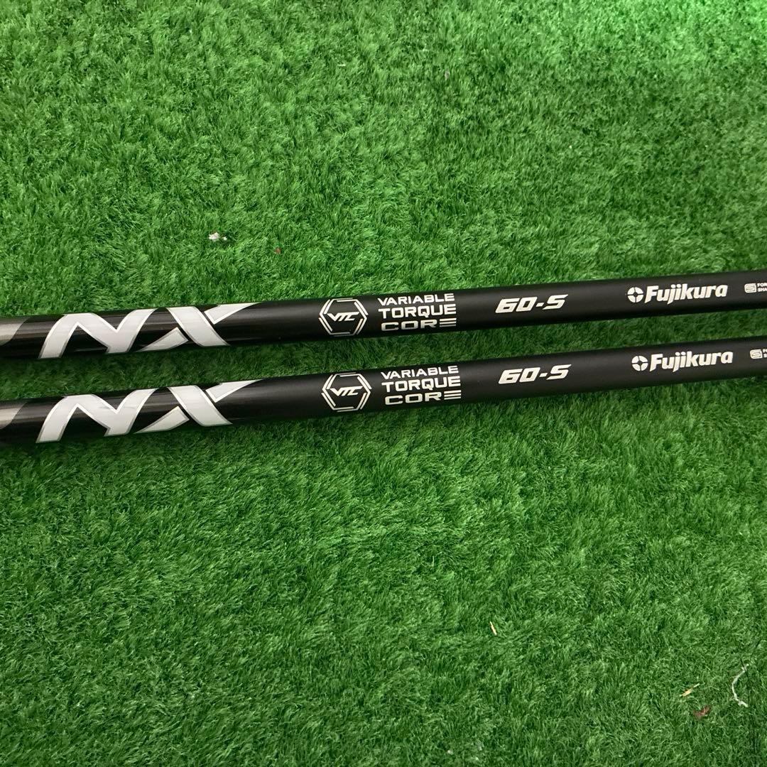 スピーダーNXブラック3W5W 2本セット テーラーメイドスリーブ付き