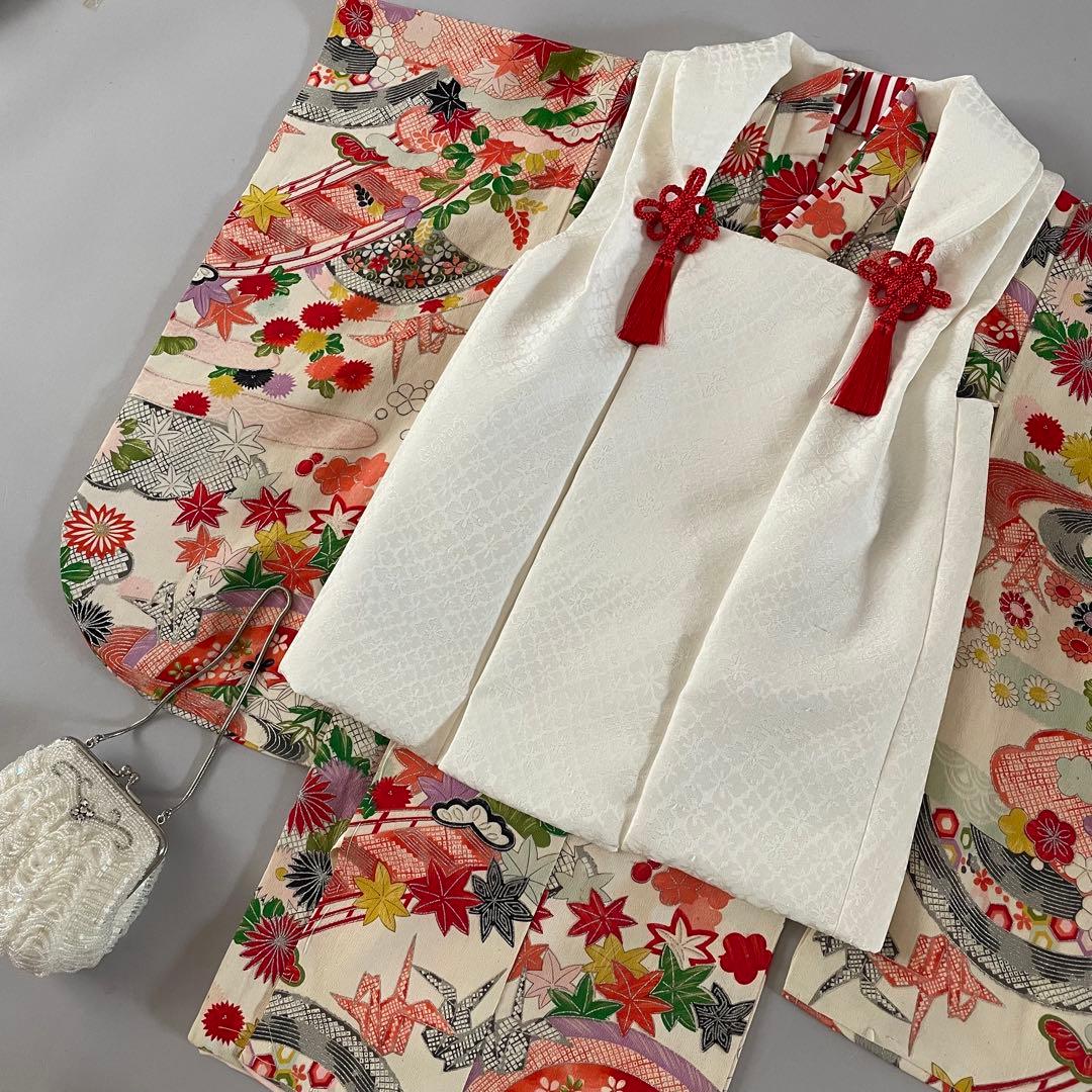 七五三　2歳　3歳　アンティークお着物セット　正絹白無地被布　ビーズバッグ