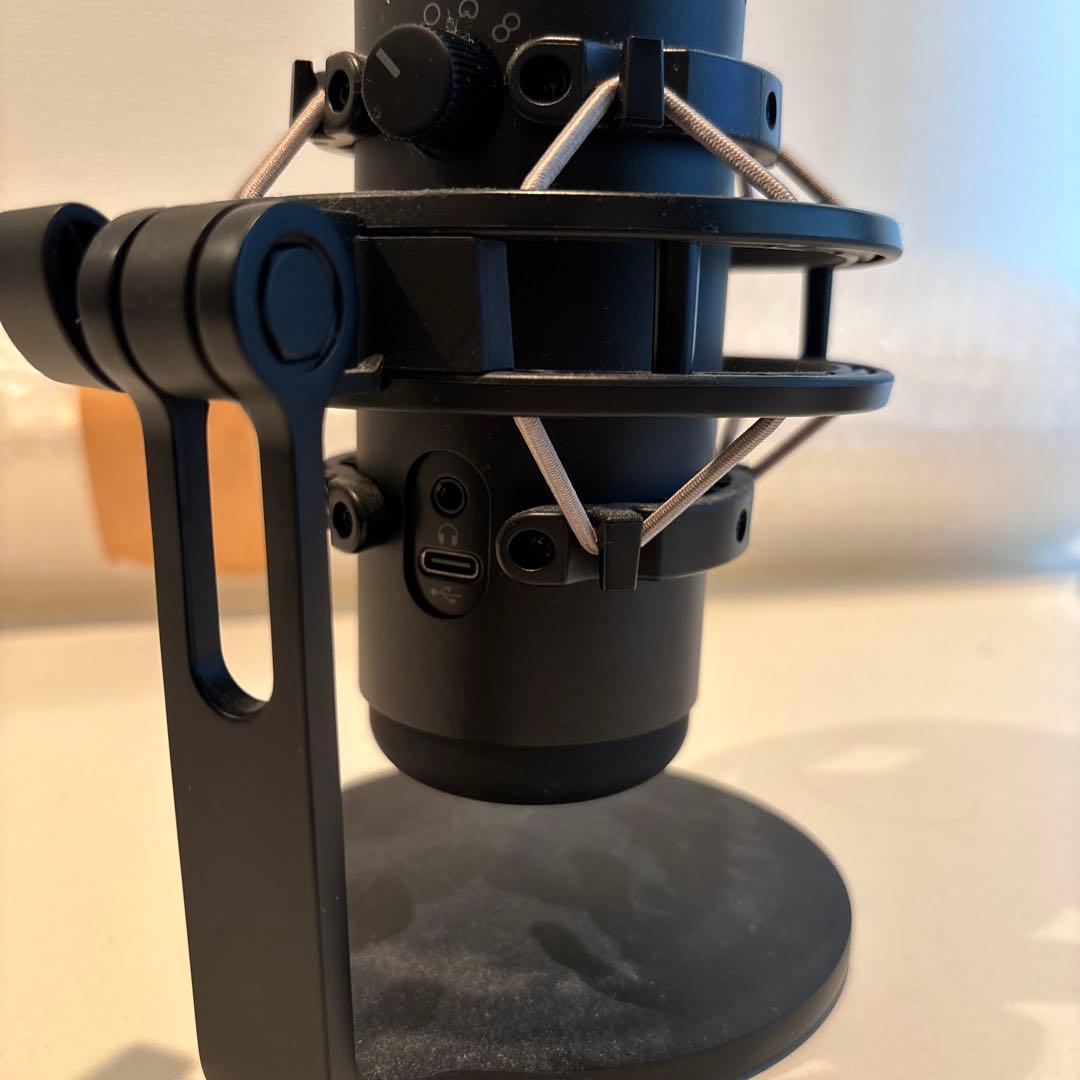 HyperX QuadCast Sマイク コンテンツクリエイター/ゲーマー向け