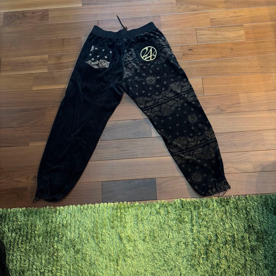 24カラットフード付きジャージセット ブラック➕ヒョウ柄フード付ジャージ