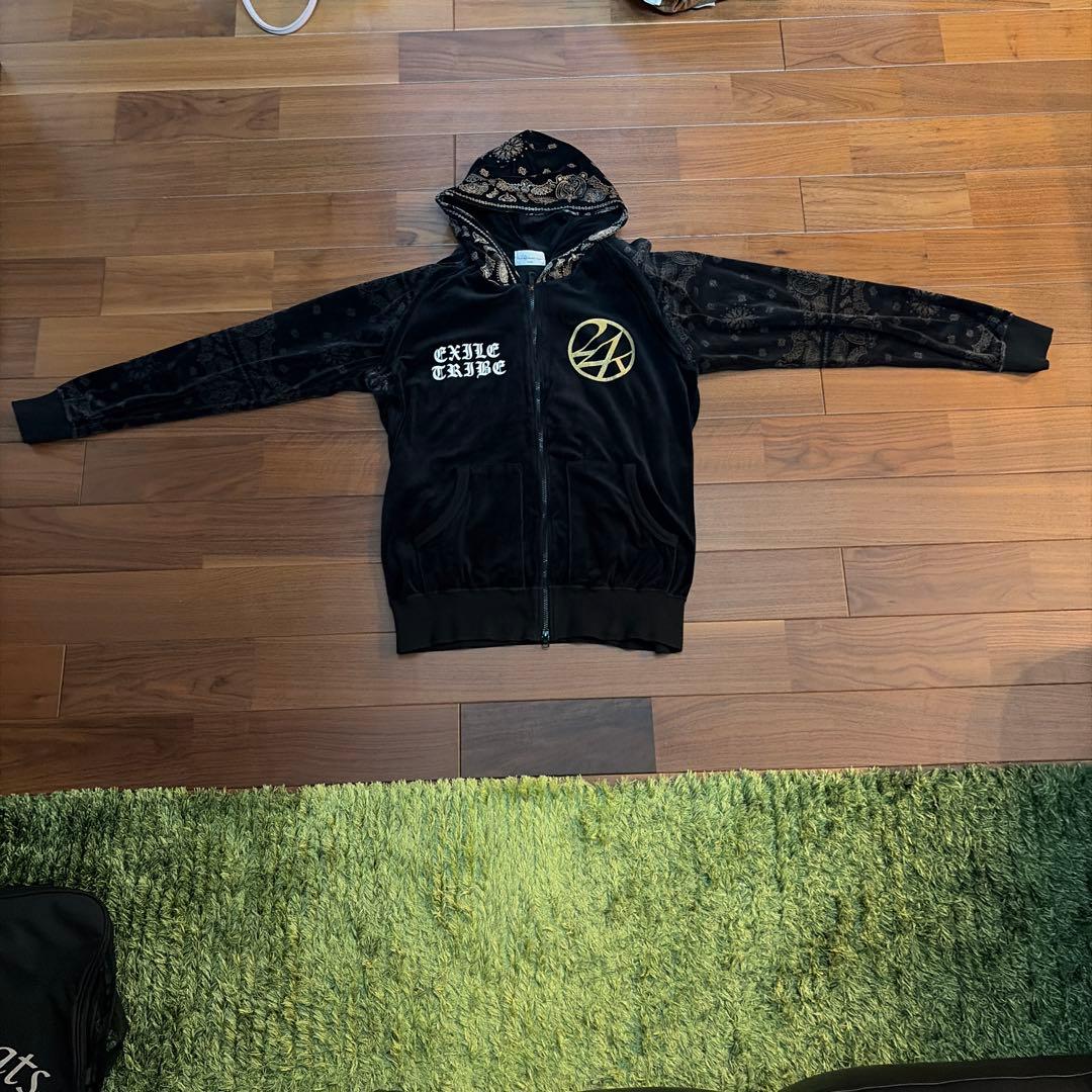 24カラットフード付きジャージセット ブラック➕ヒョウ柄フード付ジャージ