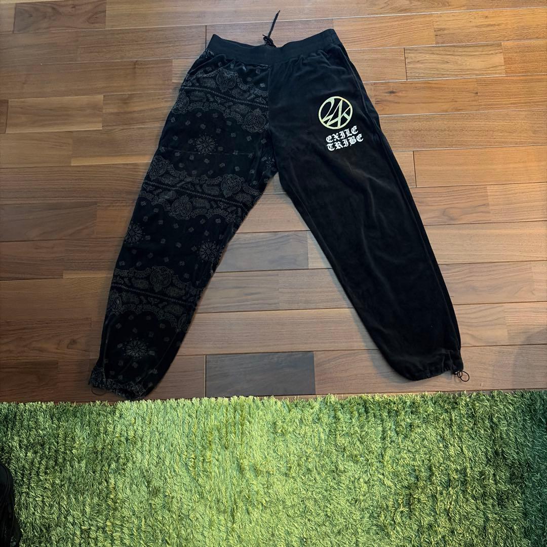 24カラットフード付きジャージセット ブラック➕ヒョウ柄フード付ジャージ